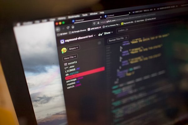 Quels sont les défis de la gestion des identités et des accès dans les environnements de cloud hybride?